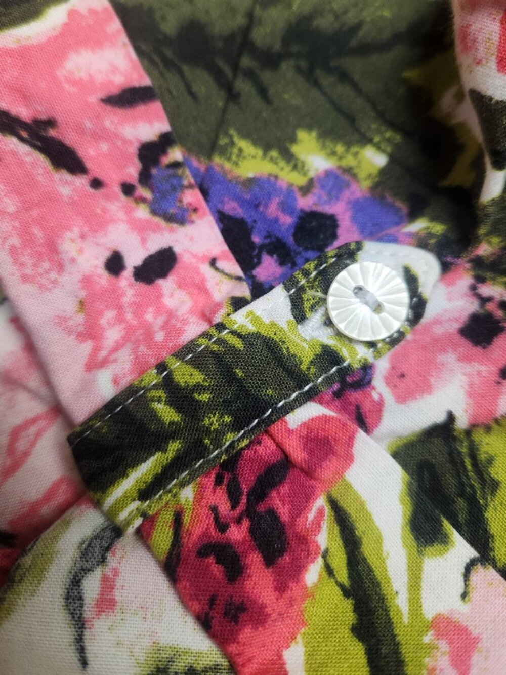 Pappagallo Women's Floral Shirt Size XL - Picture 4 of 5